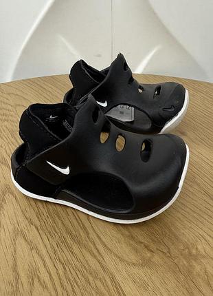 Оригінальні дитячі сандалі nike
