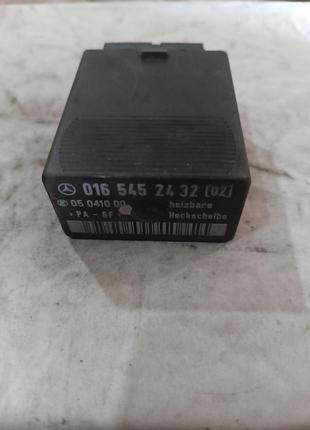 Реле обогрева заднего стекла 0165452432 mercedes