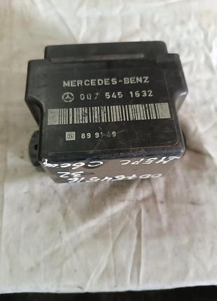 Реле свечей накала 0075451632 mercedes