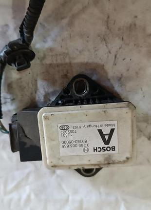 Датчик ускорения 0265005855 toyota