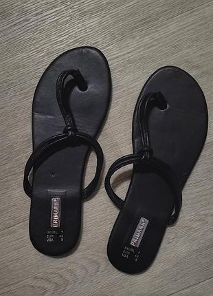 Вьетнамки черные от primark
