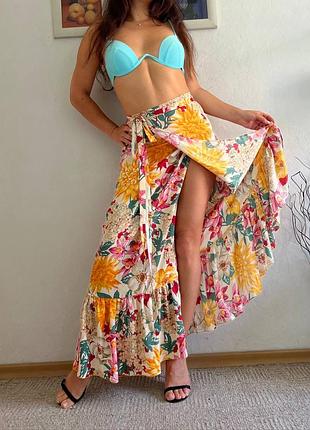 Сатиновая шикарная миди
