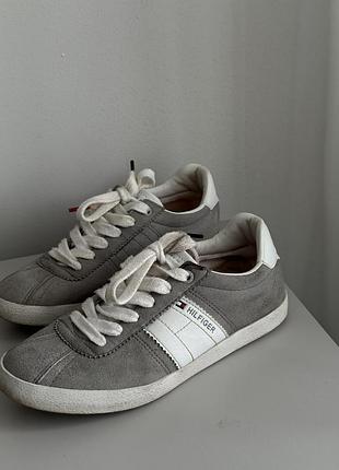 Сірі жіночі кросівки кеди tommy hilfiger 36,5 розмір / 37р