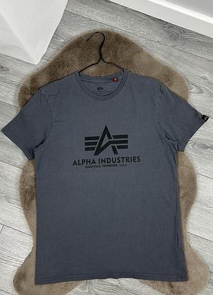 Чоловіча оригінальна котонова футболка alpha industries