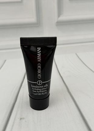 Giorgio armani luminous silk сяйвопідсилювальний праймер база під макіяж