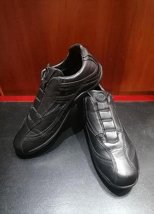 Кроссовки  geox