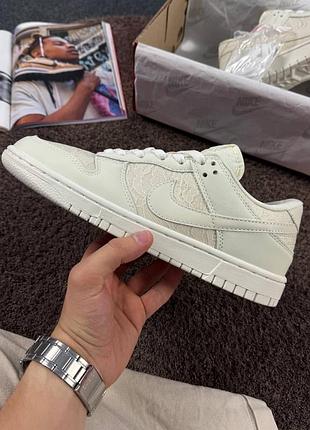 Жіночі кросівки nike dunk low wmns lace pack regal beige