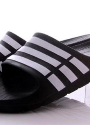 Шльопанці капці adidas оригінал р.44 28,5см
