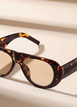 Жіночі окуляри leopard print