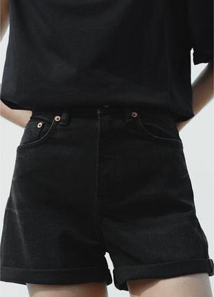 Джинсові шорти zara чорного кольору