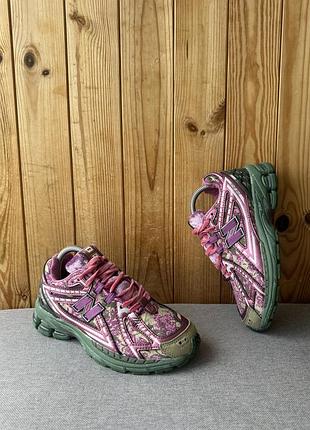 Жіночі кросівки кеди взуття new balance 1906