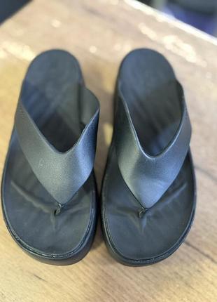 Crocs 37р шлепанцы
