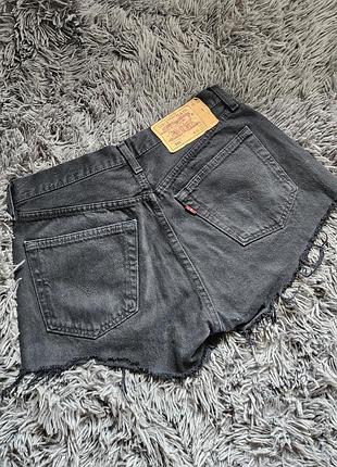 Джинсовые шорты levis