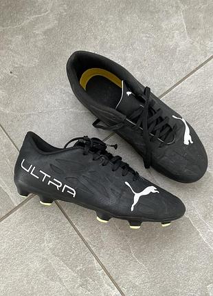 Чорні футбольні бутси puma ultra