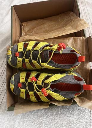 Сандалі keen