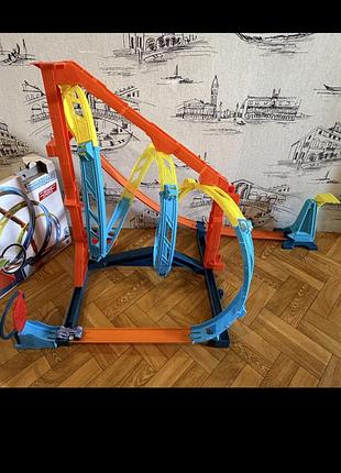 Трек hot wheels 3
