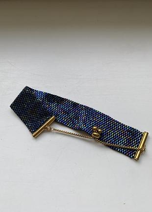 Женский браслет из бисера