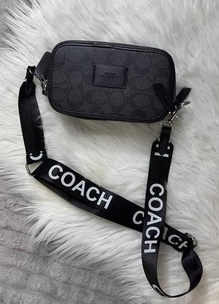 Стильная сумка кроссбоди coach