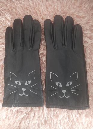 Кожаные рукавички с котиком asos