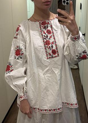 Старовинна українська вишита сорочка