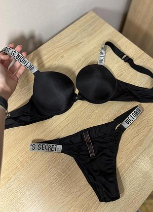 Комплект жіночої білизни victoriaʼa secret