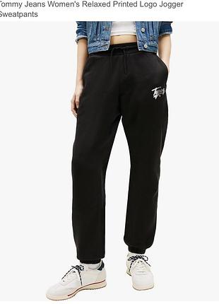 Нові спортивні штани tommy jeans women's relaxed printed logo jogger sweatpants