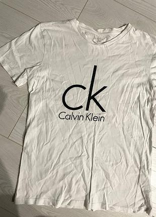 Жіноча біла футболка calvin klein xs/s