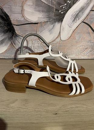Шкіряні сандалі  oh my sandals
