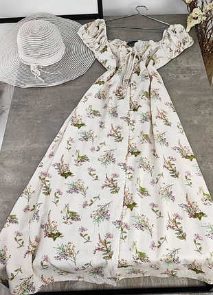 Нежное платье в цветочный принт primark
