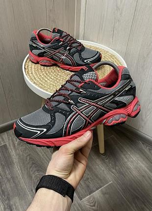 Чоловічі кросівки asics 40.5р.