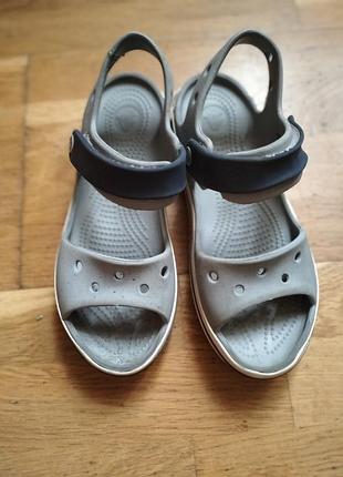 Crocs. 20см стелька. летняя обувь на липучках.