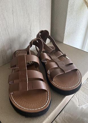 Сандалі гладіатор zara