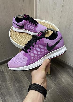 Жіночі кросівки nike air zoom 41р.