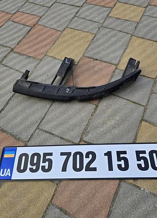 Кронштейн лівий передній під фару renault scenic 2,рено сценік 2 8200183741