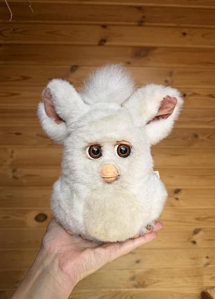 Інтерактивний  furby 2005 року вінтаж