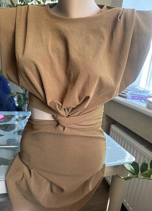 Сукня коротка