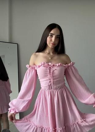 Продаю нову рожеву муслінову сукню, 100% бавовна. розмір універсальний від xs-м. колір: рожевий