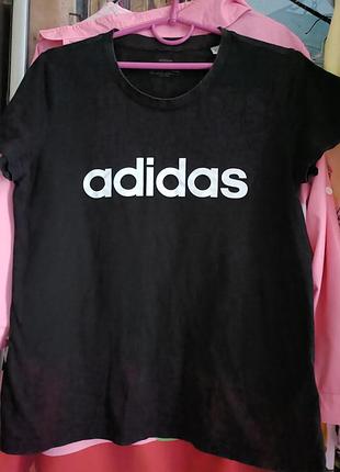 Adidas футболка хорошее качество