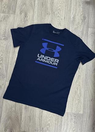 Футболка under armour