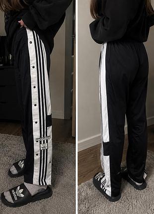 Спортивні штани adidas xs