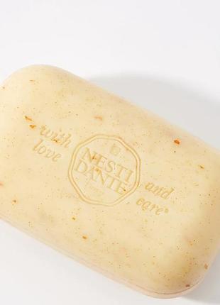Italy,nesti dante philosophia scrub,unisex  элитное нишевое органическое парфюмированное мыло-скраб  с ароматом mespilus, хурма,амбра, твердый шампунь