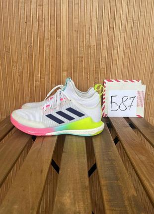 Кросівки adidas crazyflight mid