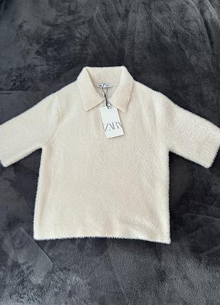 Жіноче поло zara молочного кольору