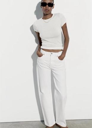 Білі джинси від zara. .розмір 34 хс