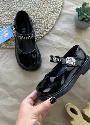 Детские лакированные туфли вт черные