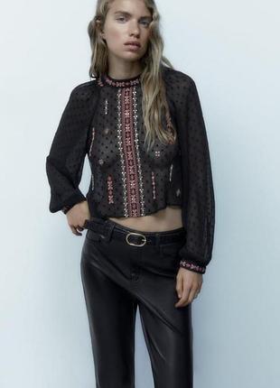 Блузка вишиванка zara