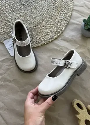 Детские лакированные туфли вт