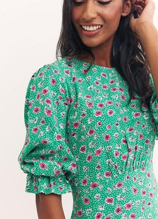 Сукня міді в квіточку nobody’s child selena midi dress р. 12 (м-l) зелена віскоза