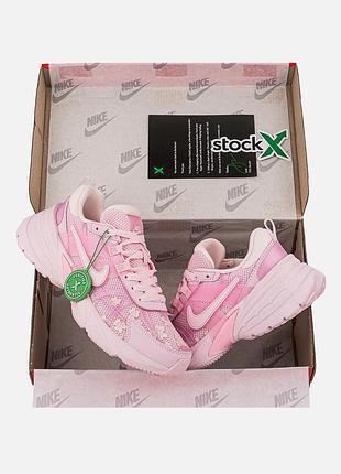 Nike v2k runtekk pink flowers