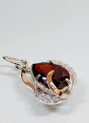Серебряный кулон с золотыми пластинами.
п- 125